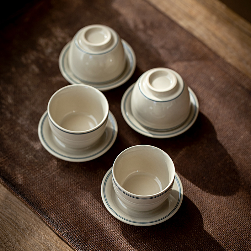 Conjunto de xícara e pires de  - Tea And Coffee Kettle avaliação e preço
